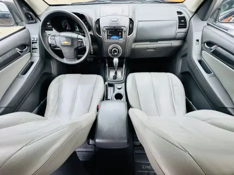 CHEVROLET S10 2.8 16V LTZ CABINE DUPLA 4X4 TURBO DIESEL AUTOMTICO, Foto 8