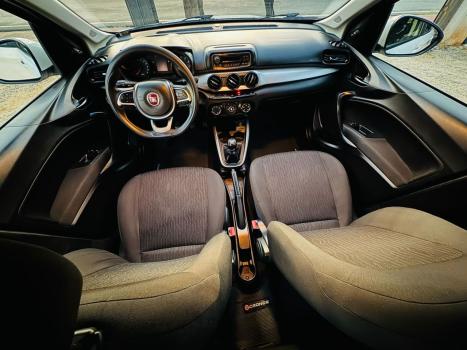 FIAT Cronos 1.3 4P FLEX, Foto 10
