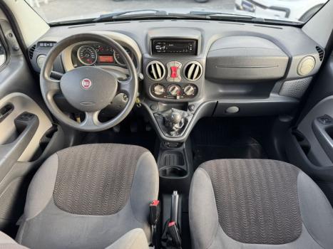 FIAT Doblo 1.8 16V 4P FLEX ESSENCE 7 LUGARES, Foto 7