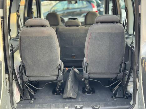 FIAT Doblo 1.8 16V 4P FLEX ESSENCE 7 LUGARES, Foto 14