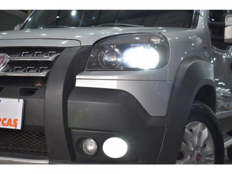 FIAT Doblo 1.8 16V 4P FLEX ADVENTURE, Foto 2