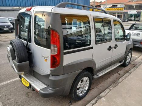 FIAT Doblo 1.8 4P ADVENTURE, Foto 2