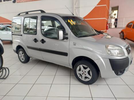 FIAT Doblo 1.8 4P HLX FLEX 7 LUGARES, Foto 4