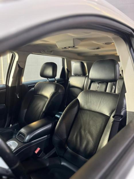 FIAT Freemont 2.4 16V 4P PRECISION AUTOMTICO 7 LUGARES, Foto 7
