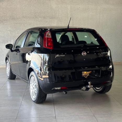 FIAT Punto 1.4 4P ATTRACTIVE FLEX, Foto 2