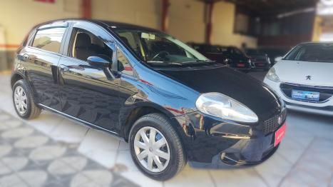 FIAT Punto 1.4 FLEX 4P, Foto 1