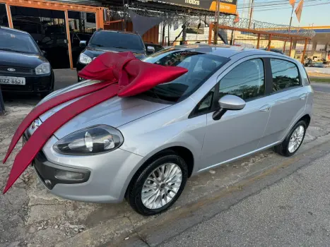 FIAT Punto 1.6 16V 4P ESSENCE FLEX, Foto 2