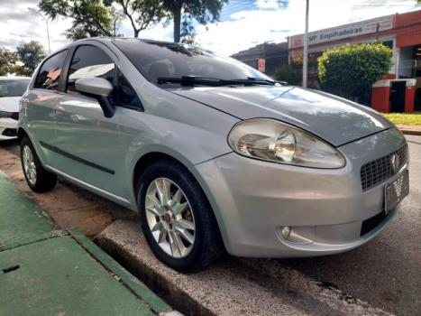 FIAT Punto 1.6 16V 4P ESSENCE FLEX, Foto 3