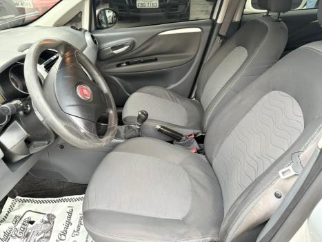 FIAT Punto 1.6 16V 4P ESSENCE FLEX, Foto 4