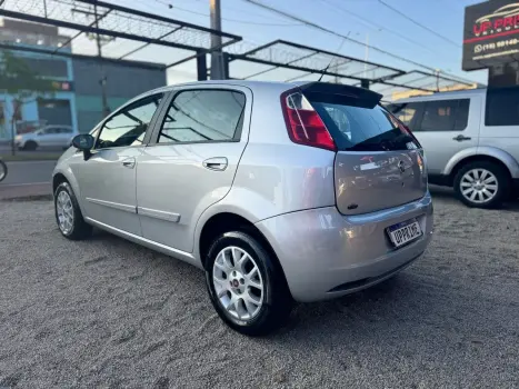 FIAT Punto 1.8 4P HLX FLEX, Foto 4