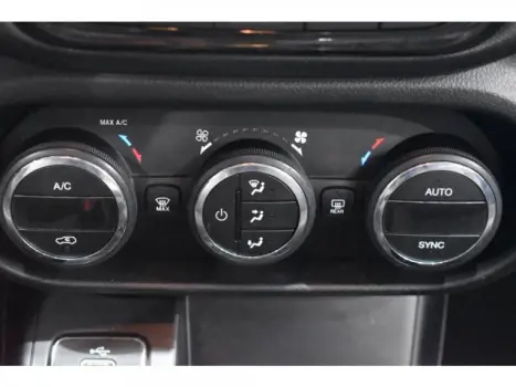 FIAT Toro 1.8 16V 4P FLEX FREEDOM AUTOMTICO, Foto 11