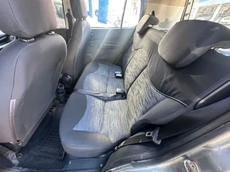 FIAT Uno 1.0 FLEX EVO ATTRACTIVE, Foto 9