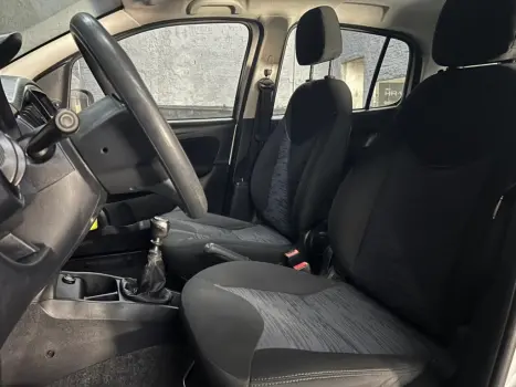 FIAT Uno 1.0 FLEX FIRE, Foto 13