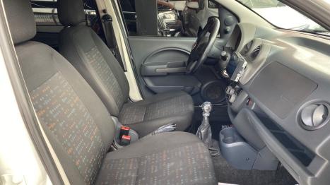 FIAT Uno 1.0 FLEX VIVACE, Foto 6
