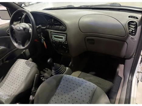 FORD Courier 1.6 FLEX L, Foto 3