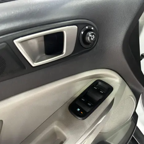 FORD Ecosport 2.0 16V 4P FLEX TITANIUM POWERSHIFT AUTOMTICO, Foto 15