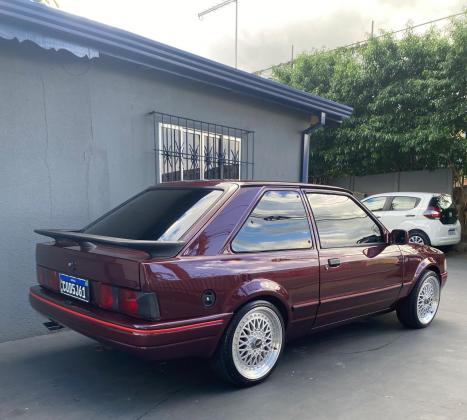 FORD Escort 1.6 L, Foto 2