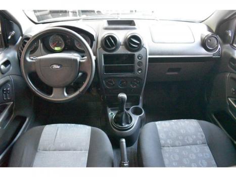 FORD Fiesta Hatch 1.0 4P FLEX, Foto 3