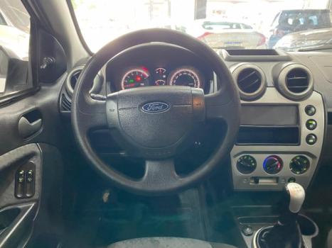 FORD Fiesta Hatch 1.6 4P ROCAM FLEX, Foto 9