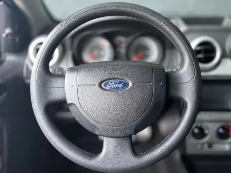 FORD Fiesta Hatch 1.6 CLASS, Foto 12