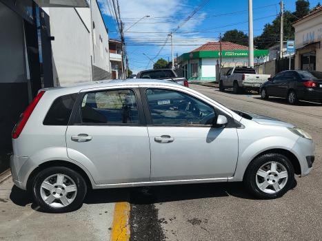 FORD Fiesta Hatch 1.0 4P FLEX, Foto 4