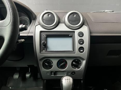 FORD Fiesta Hatch 1.6 4P FLEX, Foto 9