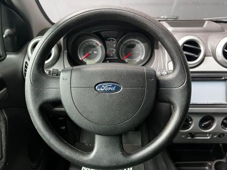 FORD Fiesta Hatch 1.6 4P FLEX, Foto 10