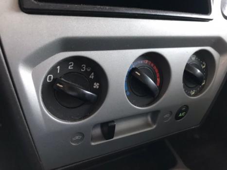 FORD Fiesta Hatch 1.0 4P FLEX, Foto 4