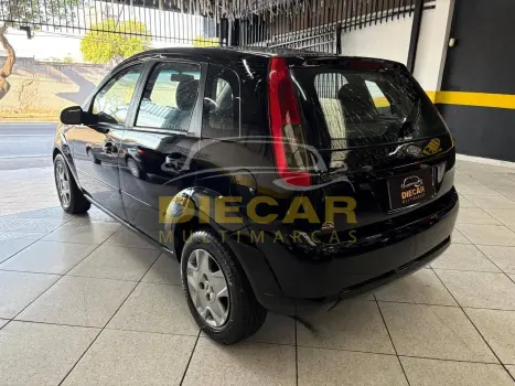 FORD Fiesta Hatch 1.0, Foto 2