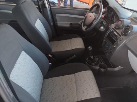 FORD Fiesta Hatch 1.0, Foto 10