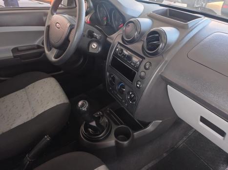 FORD Fiesta Hatch 1.0, Foto 11