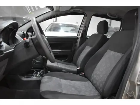 FORD Fiesta Hatch 1.6 4P FLEX, Foto 4