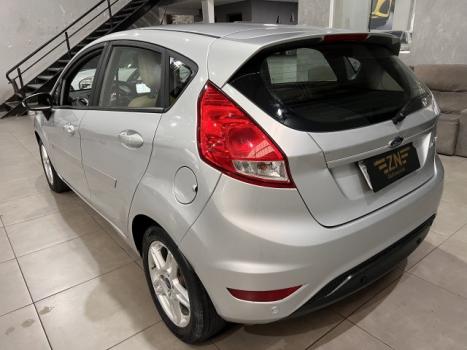 FORD Fiesta Hatch 1.6 4P FLEX TITANIUM POWERSHIFT AUTOMTICO, Foto 12