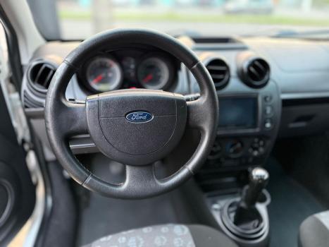 FORD Fiesta Hatch 1.6 4P FLEX, Foto 11