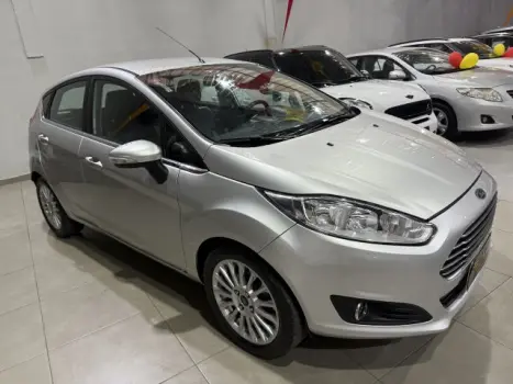 FORD Fiesta Hatch 1.6 16V 4P TITANIUM FLEX, Foto 2