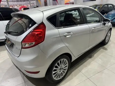 FORD Fiesta Hatch 1.6 16V 4P TITANIUM FLEX, Foto 5
