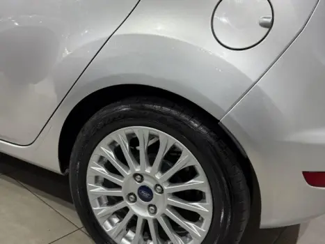 FORD Fiesta Hatch 1.6 16V 4P TITANIUM FLEX, Foto 10