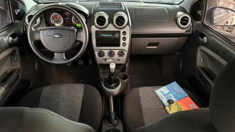 FORD Fiesta Hatch 1.6 4P FLEX, Foto 8