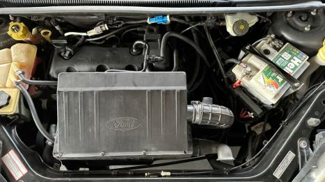 FORD Fiesta Hatch 1.6 4P FLEX, Foto 10