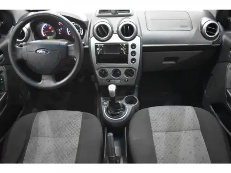 FORD Fiesta Hatch 1.0 4P FLEX, Foto 4