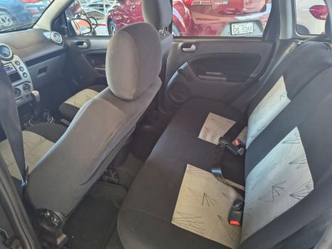 FORD Fiesta Hatch 1.6 16V 4P SE FLEX, Foto 18