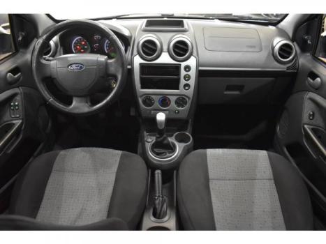 FORD Fiesta Sedan 1.6 4P ROCAM FLEX, Foto 2