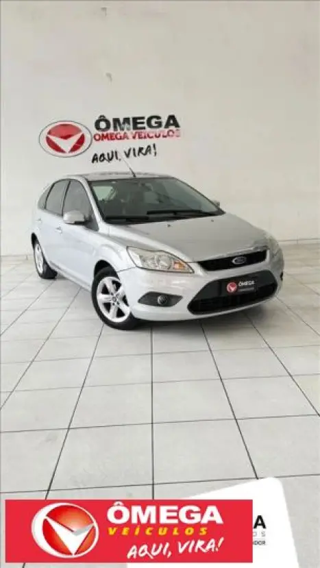 FORD Focus Hatch 1.6 4P FLEX GL, Foto 1