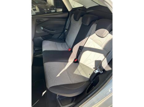 FORD Focus Hatch 1.6 4P, Foto 8
