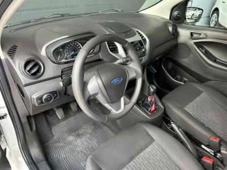 FORD Ka + Sedan 1.5 12V 4P TI-VCT SE FLEX, Foto 8