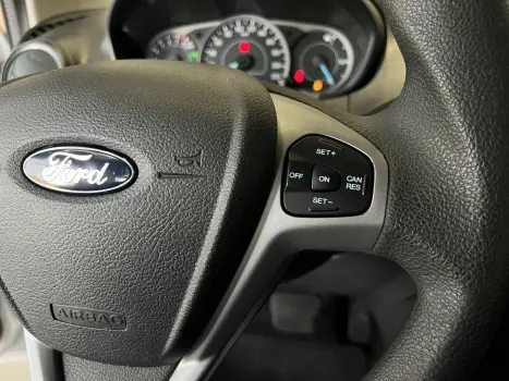 FORD Ka + Sedan 1.5 12V 4P TI-VCT SE FLEX AUTOMTICO, Foto 12