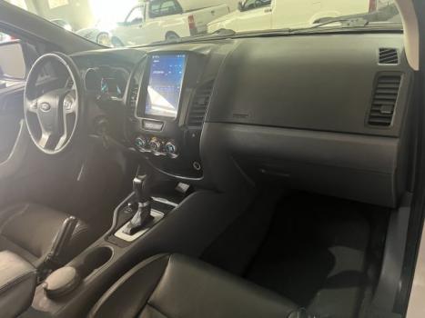 FORD Ranger 3.2 20V CABINE DUPLA 4X4 LIMITED TURBO DIESEL AUTOMTICO, Foto 5