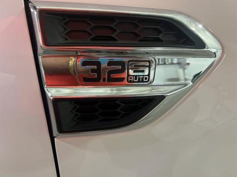 FORD Ranger 3.2 20V CABINE DUPLA 4X4 LIMITED TURBO DIESEL AUTOMTICO, Foto 11