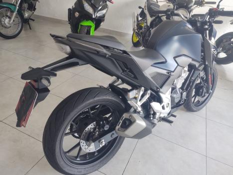 HONDA CB 300 F Twister FLEX ABS, Foto 9