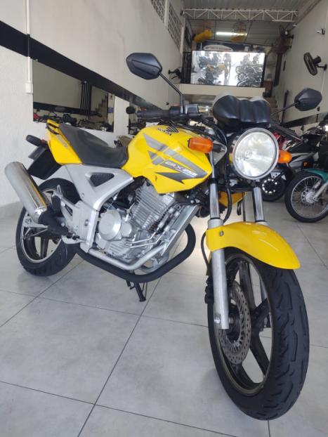 HONDA CBX Twister 250 , Foto 13